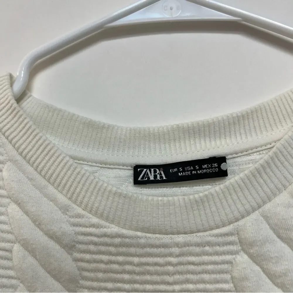 Zara White Quilted Pullover Sweatshirt Sweater Ribbed Knit Crewneck Small